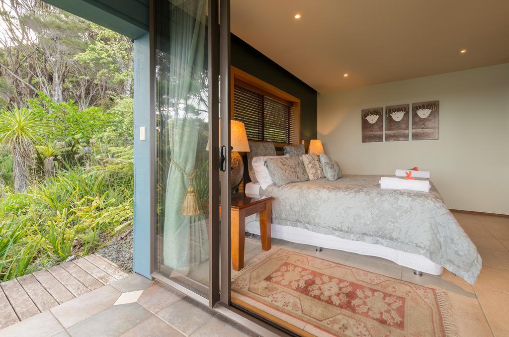 Titore Lodge Russell Eksteriør billede